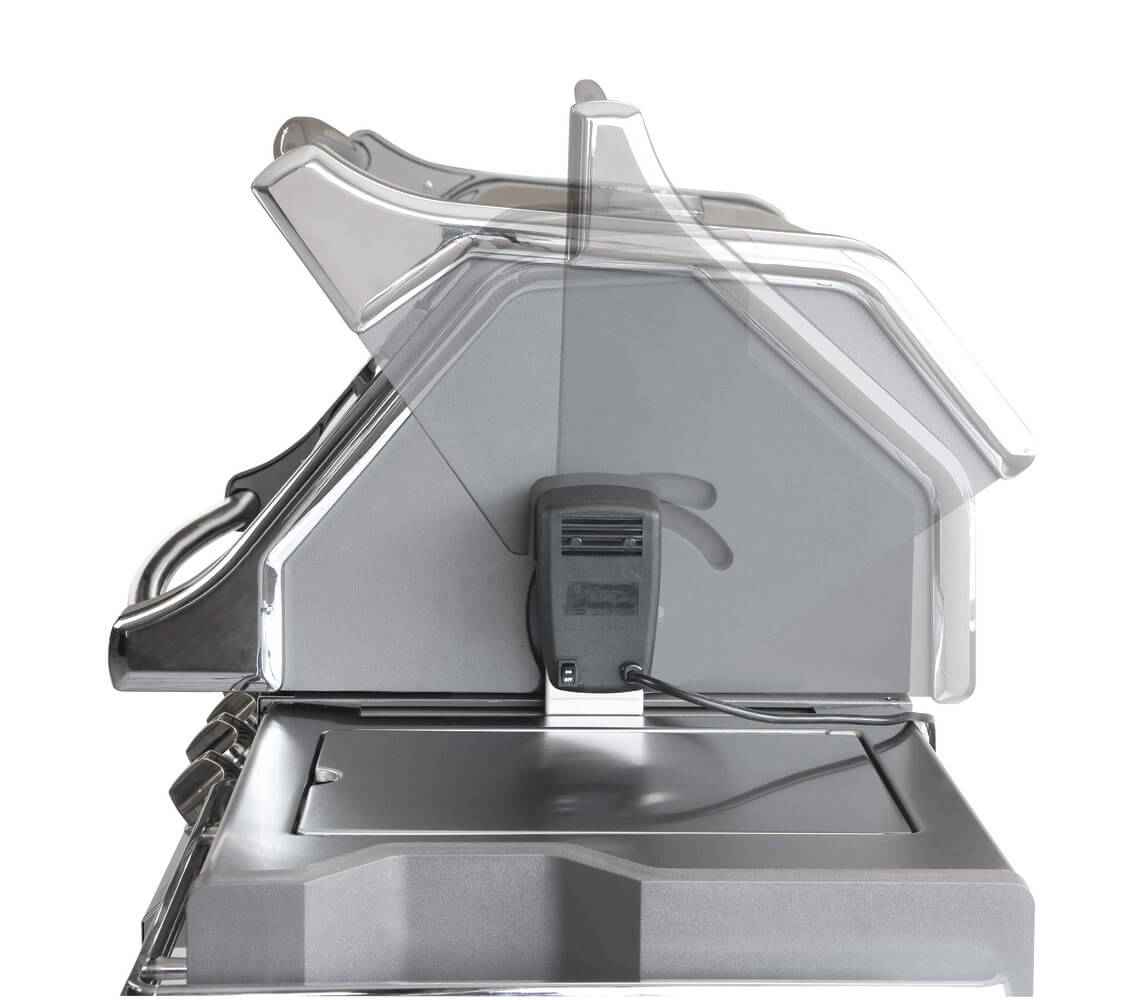 Parrilla de gas Patio Elegance con quemador trasero infrarrojo - Prestige PRO™ 665