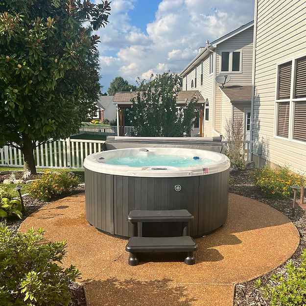 Northstar Round Hot Tub - 7' Outdoor Spa for 5 Adults